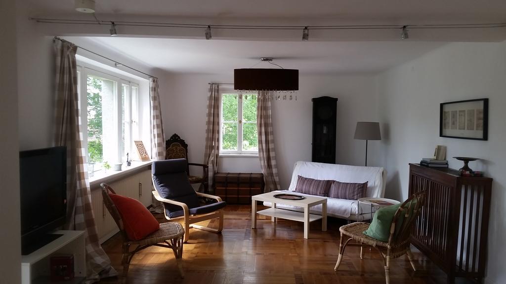 Villa Im Park Wachwitzgrund Dresde Exterior foto