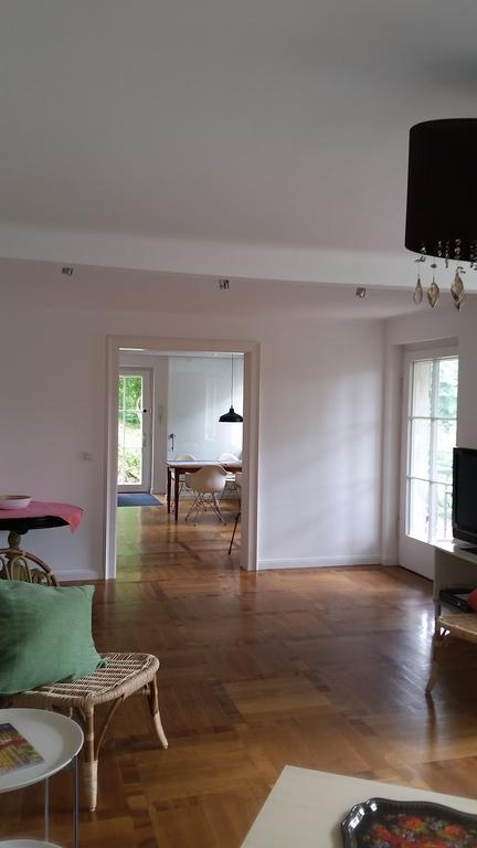 Villa Im Park Wachwitzgrund Dresde Exterior foto